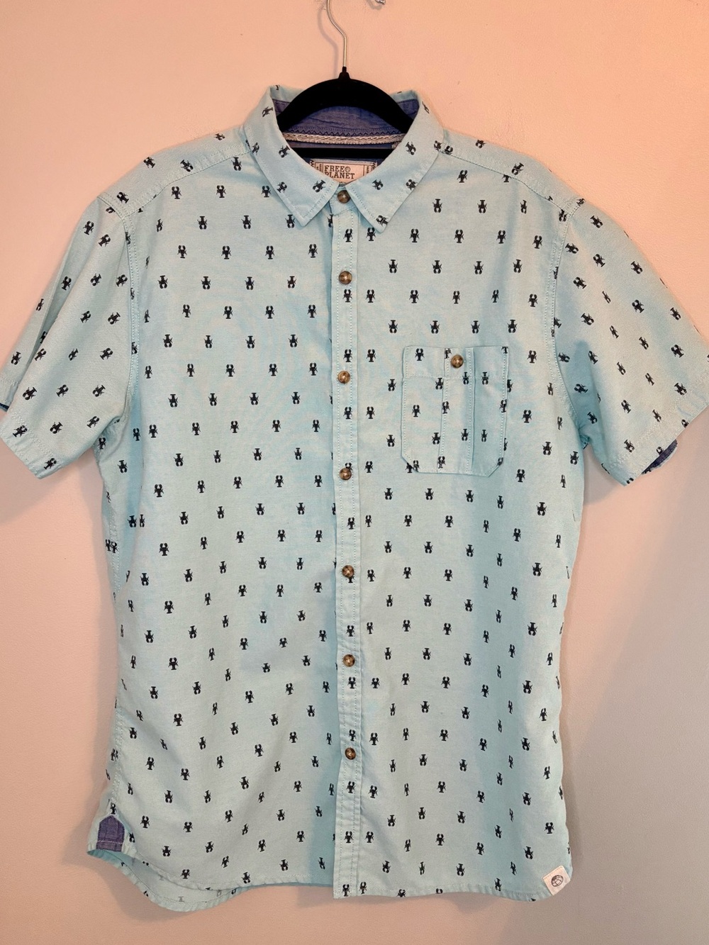 Free Planet Lobster Print Button Up Shirt Blue Short Sleeve Medium